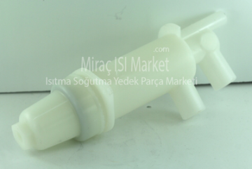 Baymak Falke condense yoğuşma suyu sifon gövdesi SIFIR Ürün ( KK01.98.830 ) Baymak novadens extra yoğuşma suyu sifon gövdesi . assiemem sifon basic .