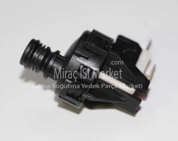 Bosch condens 6000 su basınç anahtarı . sonda . Elbi . Bitron İTALY . 2.Soketli . Beyaz renkli ( KK01.68.029 ) Bosch class 2000w su basınç sondası . immergas eolo star su basınç sondası . Airfel su basınç sondası .