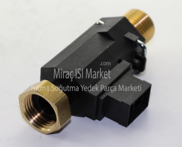 Demirdöküm şofben akış şalteri . Rekorlu . ( KK01.96.543 ) GTE İTALY . bi tarafı Rekorlu diğer tarafı Dış Dişli . Flow Switch