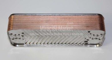 Buderu GB022 eşanjör . 18-16.Plakalı zilmet italyan ( KK01.96.705 ) Buderu GB 022 Eşanjör . 18-16.Plakalı . Buderu yoğuşmalı kombi eşanjörü .