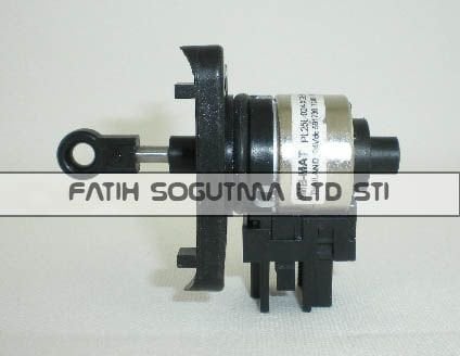 Bosch 3 yollu motor . uç kısmı yuvarlak ortası delikli 24Vdc . 6 iğne uçlu ( KK01.96.414 ) (PRC) Viessmann 3 yollu motor .