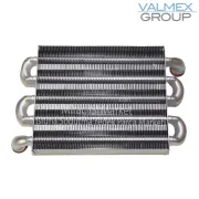 Ariston clas CF eşanjör . Ana eşanjör . Sıfır Ürün  VALMEX İTALY ( KK01.95.242 ) 2X3/4 Geçme tip çapraz çıkışlı . (yanma odası 225mm) Eca kronos eşanjör . 24kw . Baymak energy digit 240 fi eşanjör