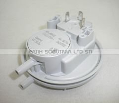 Kombi hava prosestat 44/36 Pa 3 soketli plastik huba control ( KK01.89.017 ) çeşitli markalara uygundur.