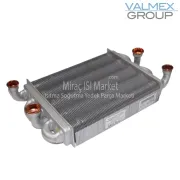 Demirdöküm nepto eşanjör . ana eşanjör . Valmex İtalyan  ( KK01.95.227 ) Çapraz çıkışlı 4.kollu geçme tip (2x1/2-2x3/4)  (yanma odası. 220mm) Protherm Leopar eşanjör .