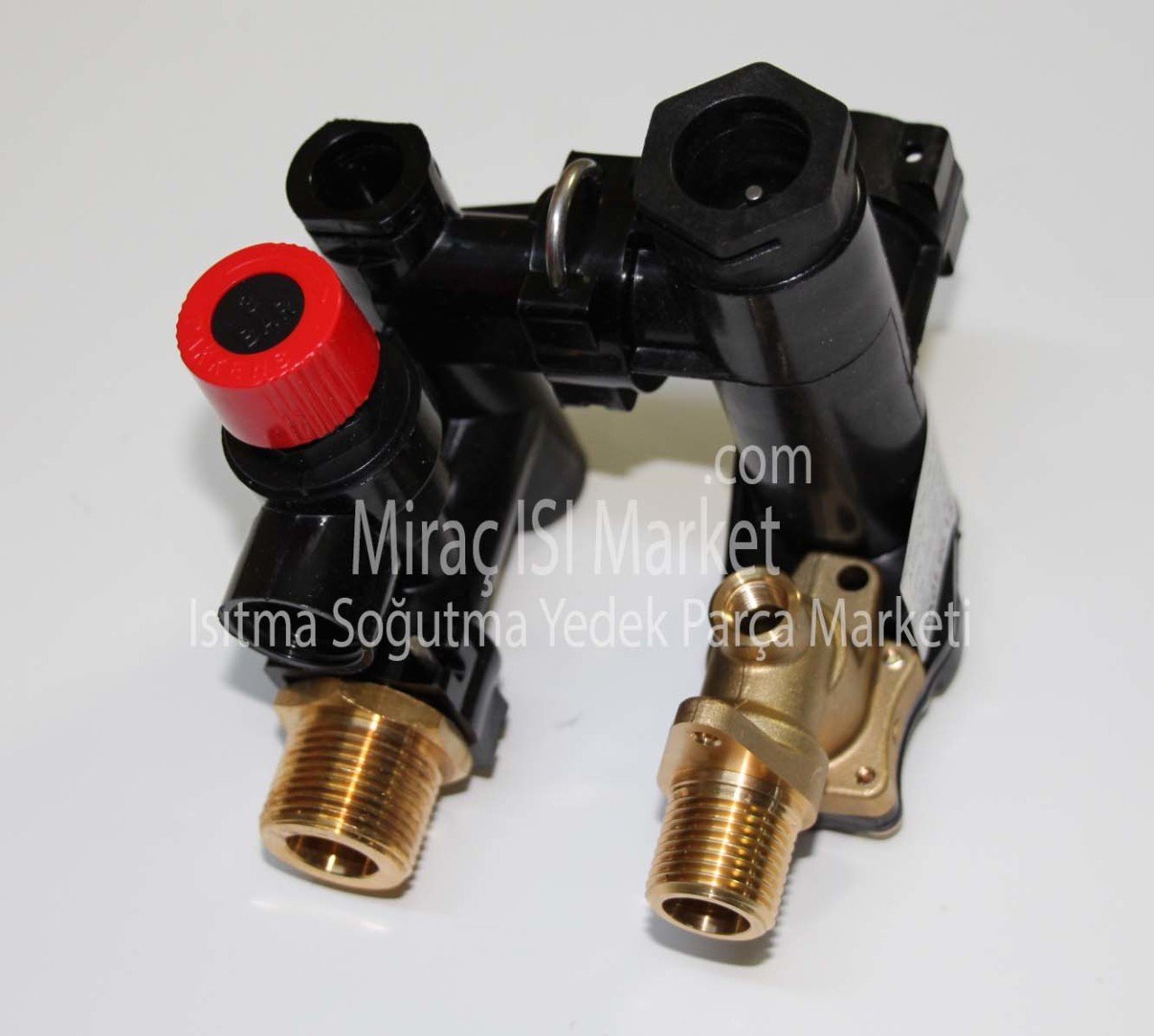 Demirdöküm neva 3 yollu grup blok . Su çıkış grubu . Ntc delik yeri açık ( KK01.96.158 ) Demirdöküm atron 3 yollu grup blok .