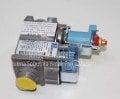 Bosch class 6000 gaz valfi . bosch wbn 6000 gaz valfi . zva gaz valfi . sigma 845. Lacivert bobinli i iki tarafı dişli . ( KK01.96.975 ) (code. 0845120 ) Ev1.class B - I Nom =0.3a-DC / Ev2.class J . I Nom =0,3A-DC / Mdmax 17VDC