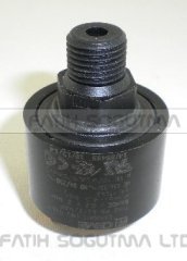 Bosch condens 2000 Su basınç sondası .  1/4 dişli plastik CEME Made in italy 3.uçlu ( KK01.96.666 )  Eca proteus su basınç sondası . Baymak baxi su basınç anahtarı .