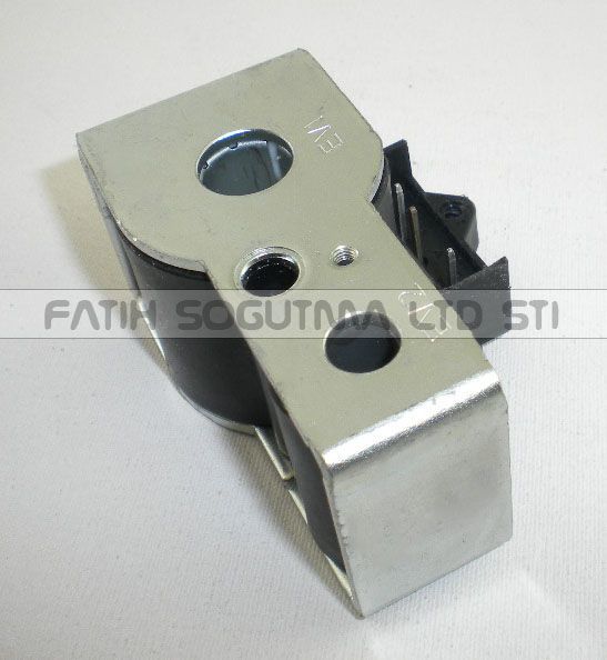 Kombi gaz valfi bobini sigma sit group . Uygun modeller: 840 - 843 - 845 - 848 - 898 - 230 volt 50 hz (  KK01.96.995 ) Demirdöküm Aden gaz valfi bobini .
