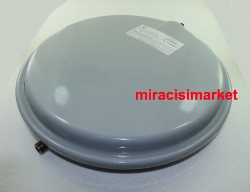 Viessmann vitopend 100-W genleşme tankı . 6.Lt 3/8 dişli yuvarlak önaysan ( KK01.90.038 ) (34X34x7cm) minik tank . Viessmann vitopend 100 genleşme tank