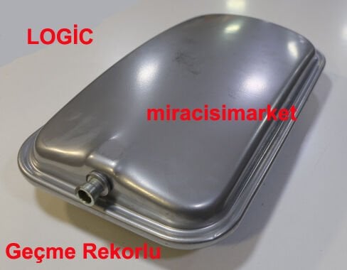 Termoteknik logic genleşme tankı . geçme rekorlu . 8.Lt dikdörtgen Cimm made in İTALY ( 93180006250 ) (Ebad ölçüleri:44x25x9cm) yandan siboplu .  Termoteknik logic 26/35 genleşme tankı .