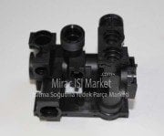 Demirdöküm milenyum plus 3 yollu blok . sağ . sıfır ürün . ( KK01.89.233 ) Demirdöküm vinto 3 yollu blok . plastik .