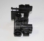 Demirdöküm milenyum plus 3 yollu blok . sağ . sıfır ürün . ( KK01.89.233 ) Demirdöküm vinto 3 yollu blok . plastik .