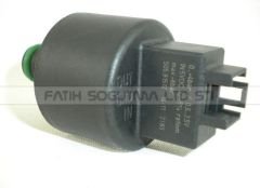 Alarko Atak su basınç sondası . Geçme 1/4 yanda . Termoteknik Logic 26/35 su basınç sondası geçme . yoğuşmalı Transducer yeşil contalı ( KK01.96.675 )  Alarko AtaQ kombi sonda .