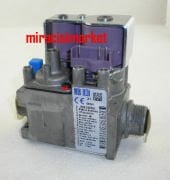 Bosch condens 2500 gaz galfi . Buderus logamax plus gb062 gaz valfi . Mor Bobinli . Sit Sigma 848 ( 93180007405 ) 1.taraf dişli1.taraf geçme tip