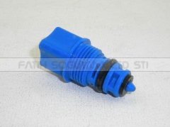 Buderus GB062 Doldurma Musluk mavi başlı ( KK01.96.245 )  BİTRON made in italy .. Bosh Euromax doldurma musluk başlığı mavi .