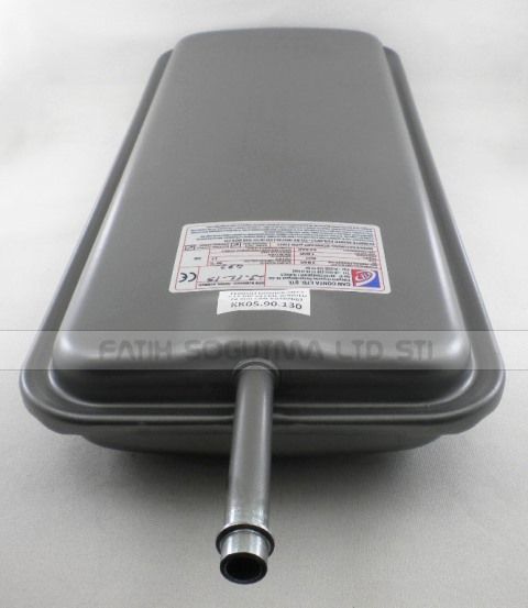 Ferroli fer genleşme tank . 7 Litre Giriş Geçme tip. (TR) ( KK01.96.462 ) Ferroli Domitech F24 genleşme tank . Ferroli Domina En Genleşme tank .  Ferroli D Serisine uyum sağlar .