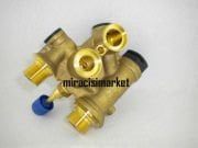 ﻿Thermex rigel 3 Yollu vana gövdesi pirinç . Göbek Geçme tip . Su girişler dişli . Kramer made in italy ( 93180007875 )