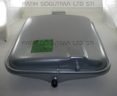 Viessmann vitodens 100 Genleşme Tank Dikdörtgen Winkelmann 8.Lt 3 \ 8 çıkışlı ( KK01.96.482 ) ( boy 37. en 31 . derinlik 8 cm) viesman kombi genleşme tankı . yoğuşmalı kombi tank