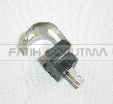 Kombi boru geçme tipi ntc sensör metal 1/2 Epcos Q13.5 . made in İTALY ( KK01.68.028 ) Demirdöküm Nitromix ntc sensör . Vaillant turbotec ntc sensör . çeşitli marka ve modellerde kullanılmaktadır.