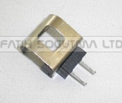 Kombi boru geçme tipi ntc sensör metal 1/2 Epcos Q13.5 . made in İTALY ( KK01.68.028 ) Demirdöküm Nitromix ntc sensör . Vaillant turbotec ntc sensör . çeşitli marka ve modellerde kullanılmaktadır.