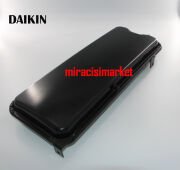 Daikin Genleşme tankı . Daikin Ndj genleşme tankı . DİK 7 Lt su giriş 3/8 dişli yanda altta .  Sibop ortada Yanda ( 93180006317 ) Ebad ölçüsü:(51x20x8cm ) Önaysan . Daikin D2CND024 Genleşme tankı .