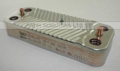 immergas Eolo mini eşanjör . 12.Plakalı Swep üstü tırtıklı ( KK01.96.739 ) ( Pim ekseni 152mm ) ( Delik Ekseni 154mm ) immergas Eolo Mythos plakalı eşanjör . immergas Victrix 26 Eşanjör Plakalı . Eolo Mini plakalı eşanjör .immergas kombi Eşanjör .