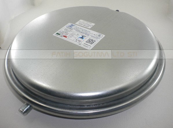 Viessmann Vitopend 100 Genleşme Tankı . Zilio made in İtaly . 3/8 dişli  minik yuvarlak ( KK01.90.035 ) ( 32x32x6.5cm ) Viesman Vitopend Genleşme Tankı .