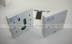 Syntech Syn 176 Kablosuz oda termostatı dijital ( KK01.110 ) Syntech kablosuz oda termostatı .