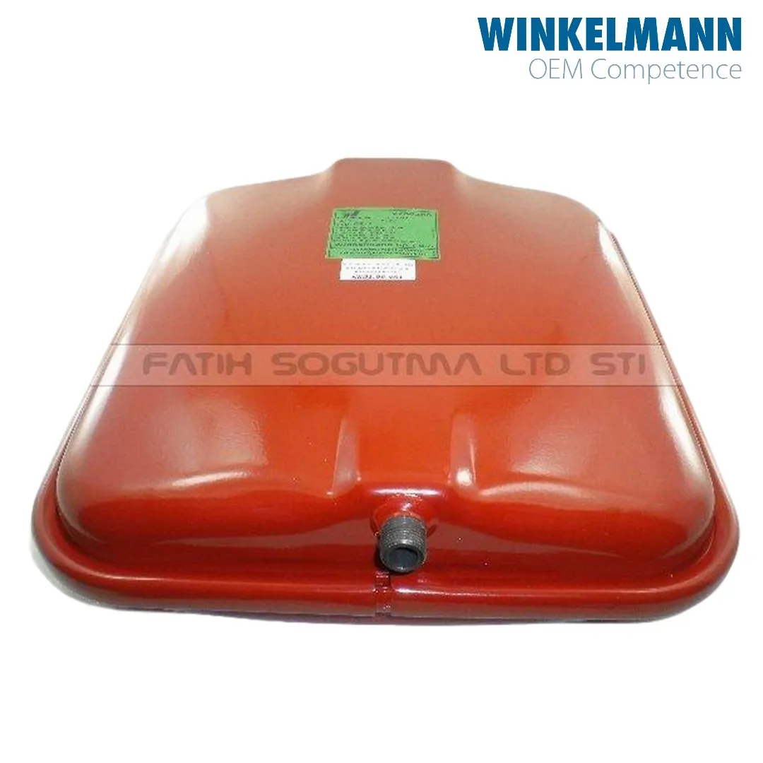 viessmann vitodens tipi  Genleşme tankı kırmızı dikdörtgen winkelmann Bağlantı Aparatsız ( 8.Lt 3/8 ) ( KK01.96.481 ) (Ebatlar En 30 . boy 34 . derinlik 7 cm)