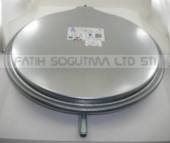Vaillant Turbotec Genleşme Tankı . Yuvarlak 6.Lt 3/8 dişli uzun Rekorlu Zilio made in italy ( KK01.96.442 ) Vaillant Vuw Genleşme Tank . Vaillant Pro Plus Genleşme Tankı .